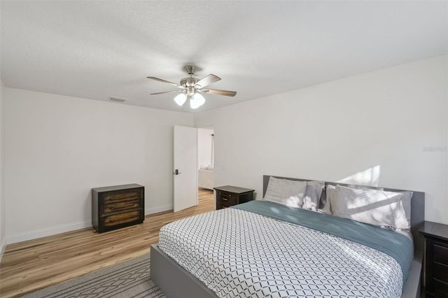 1500 PINECREST PLACE, Orlando, FL 32803