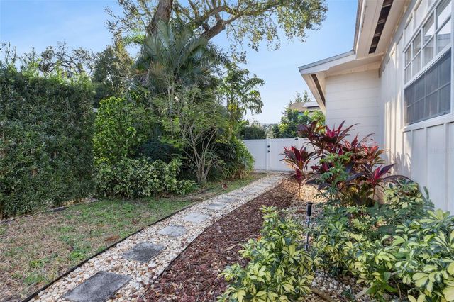 1500 PINECREST PLACE, Orlando, FL 32803