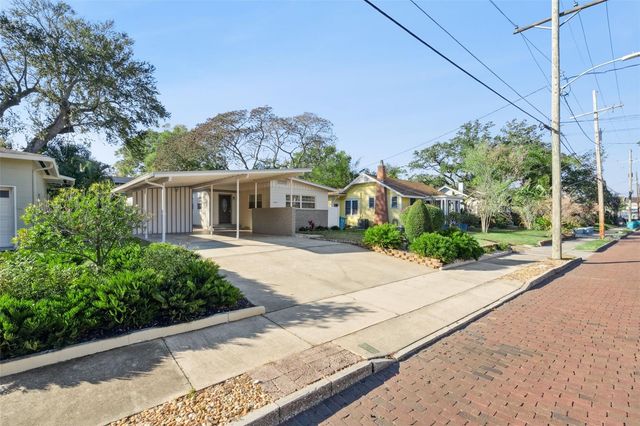 1500 PINECREST PLACE, Orlando, FL 32803