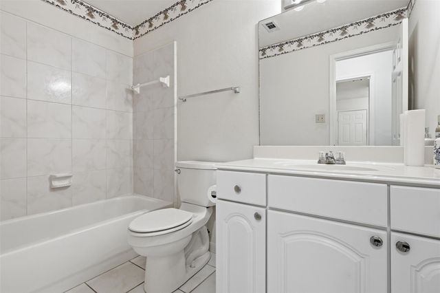 10707 Crestfield Court, Houston, TX 77070