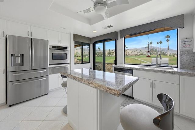 24 El Toro Drive, Rancho Mirage, CA 92270