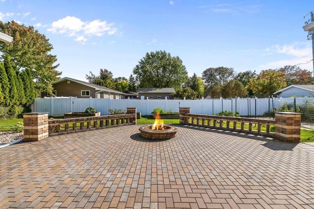 1011 MELODY LANE, Plover, WI 54467