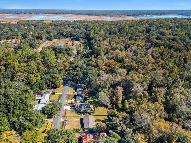 2105 Harriet Drive, Tallahassee, FL 32303