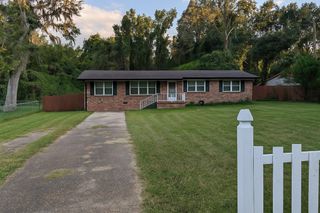 2105 Harriet Drive, Tallahassee, FL 32303