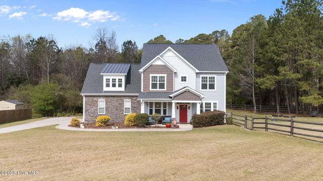 250 Farmhouse Lane, Carthage, NC 28327