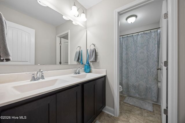 250 Farmhouse Lane, Carthage, NC 28327