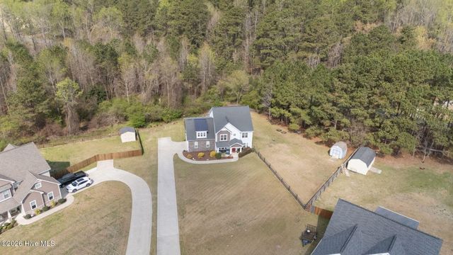 250 Farmhouse Lane, Carthage, NC 28327