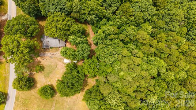 8628 Island Point Road, Sherrills Ford, NC 28673