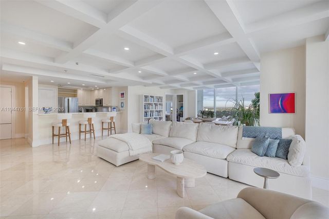 3400 SW 27th Ave 1706, Miami, FL 33133