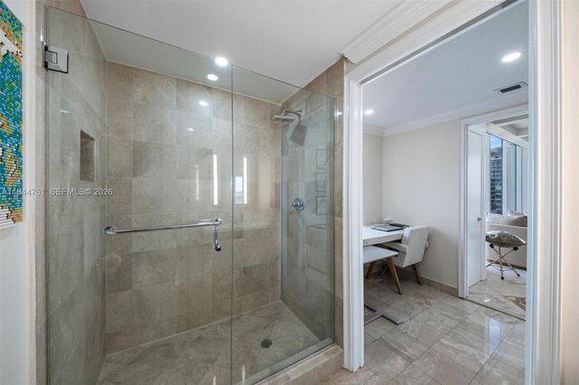 3400 SW 27th Ave 1706, Miami, FL 33133