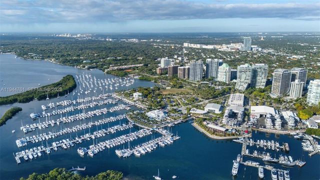 3400 SW 27th Ave 1706, Miami, FL 33133