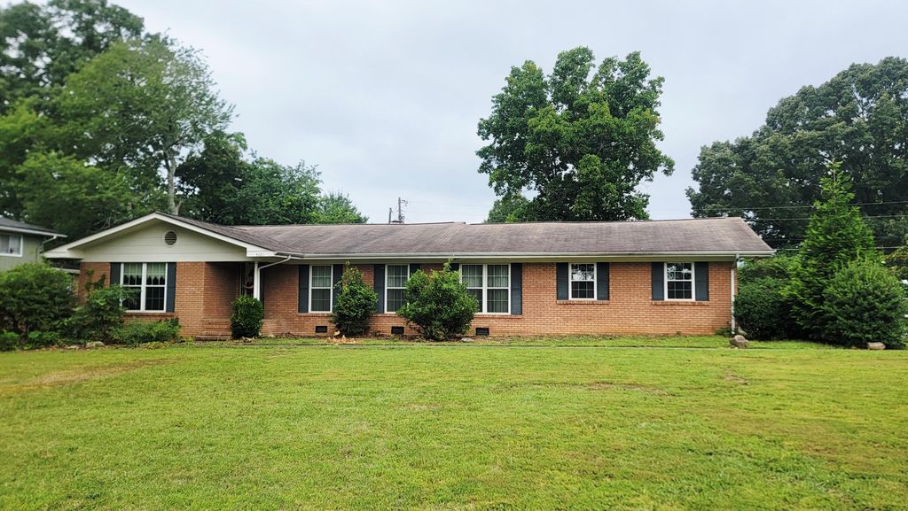 4001 Harbor Hills Road, Chattanooga, TN 37416