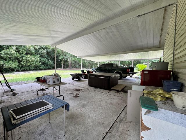 16051 NE 71ST STREET, Williston, FL 32696
