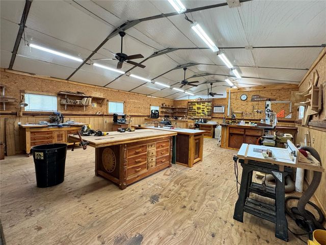 16051 NE 71ST STREET, Williston, FL 32696