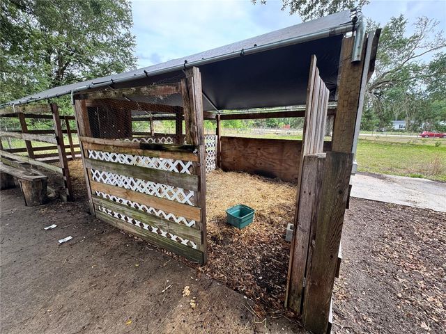 16051 NE 71ST STREET, Williston, FL 32696