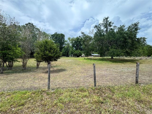 16051 NE 71ST STREET, Williston, FL 32696