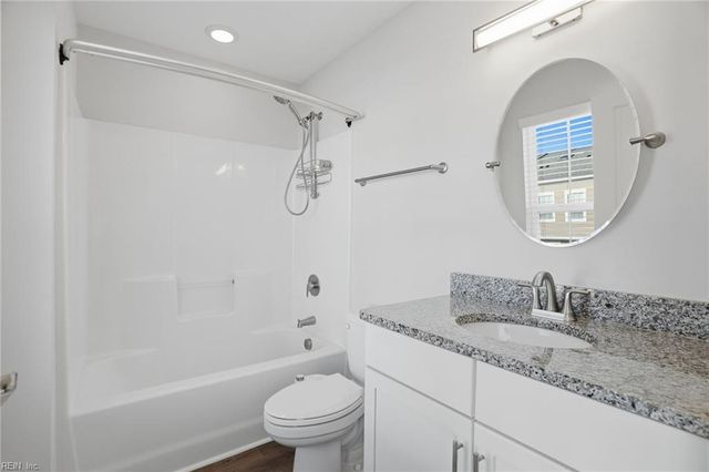 1768 Perla DR, Virginia Beach, VA 23456