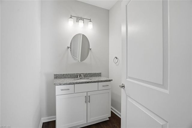 1768 Perla DR, Virginia Beach, VA 23456