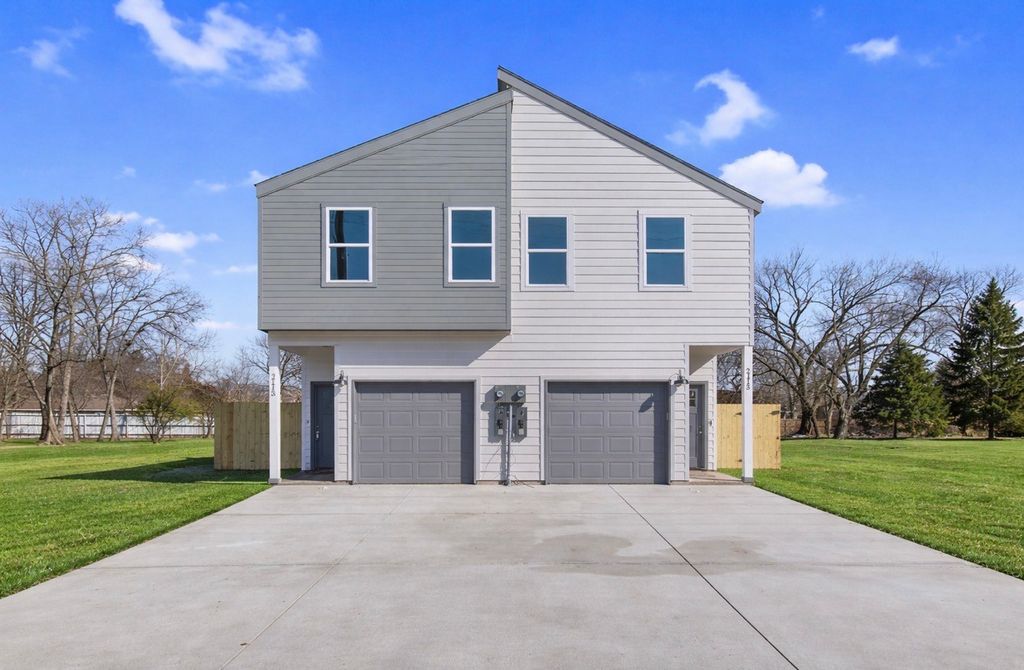 2113 Wright Street, Greenville, TX 75401