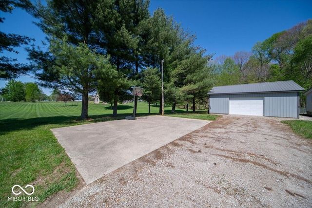 8550 N State Highway 7, Elizabethtown, IN 47232