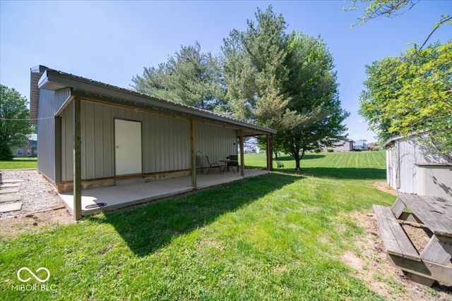8550 N State Highway 7, Elizabethtown, IN 47232