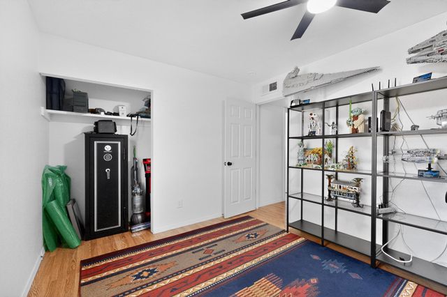 1913 Saturn Court NE, Albuquerque, NM 87112