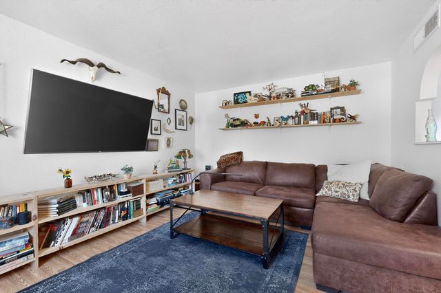 1913 Saturn Court NE, Albuquerque, NM 87112