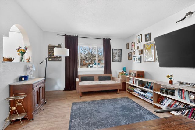 1913 Saturn Court NE, Albuquerque, NM 87112