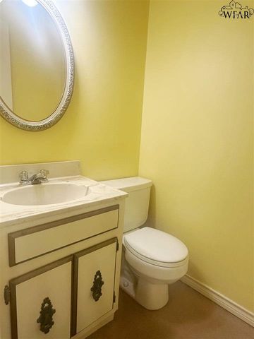 1668 VICTORY AVENUE, Wichita Falls, TX 76301