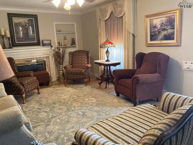 1668 VICTORY AVENUE, Wichita Falls, TX 76301