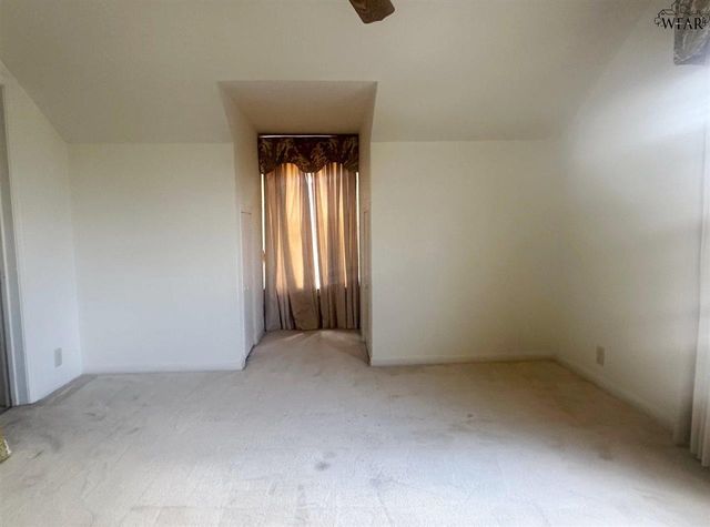 1668 VICTORY AVENUE, Wichita Falls, TX 76301