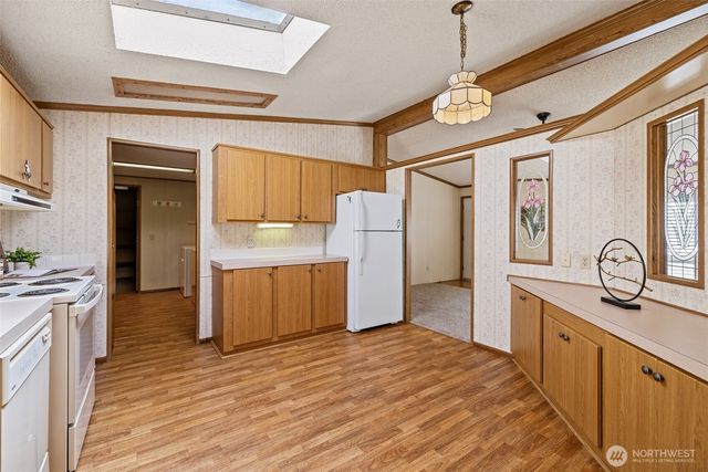 60 Erics Way, Sequim, WA 98382