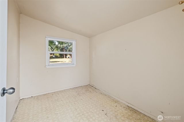 60 Erics Way, Sequim, WA 98382