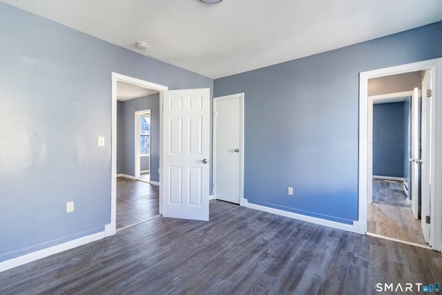 27 Beacon Street, Waterbury, CT 06704