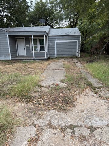 3532 Pioneer Street, Fort Worth, TX 76119