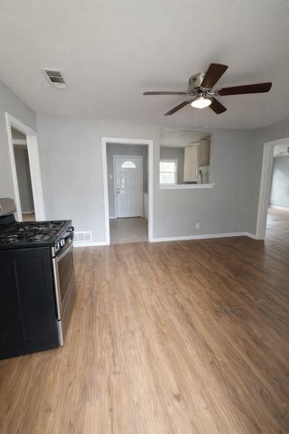 3532 Pioneer Street, Fort Worth, TX 76119