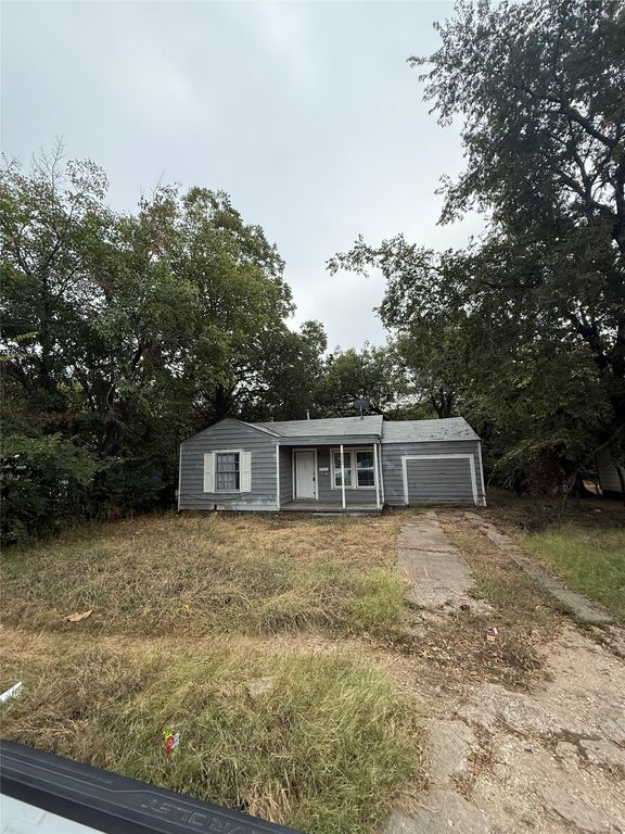 3532 Pioneer Street, Fort Worth, TX 76119
