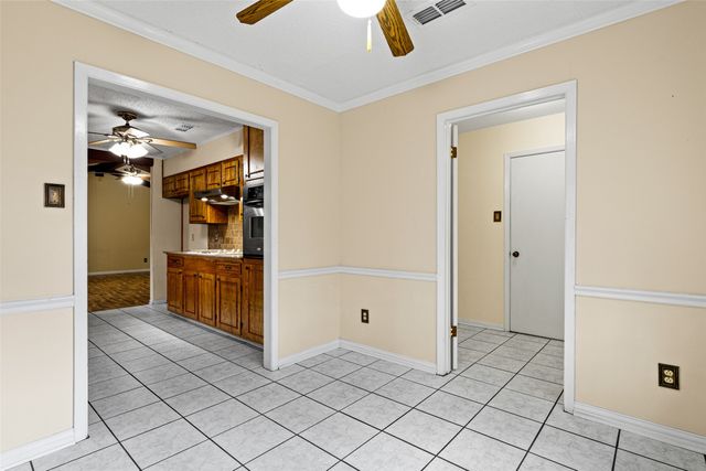 3215 Restview Street, Longview, TX 75605