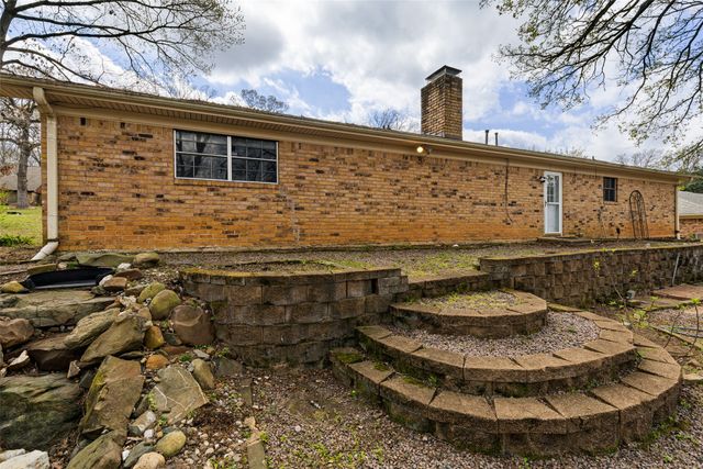 3215 Restview Street, Longview, TX 75605