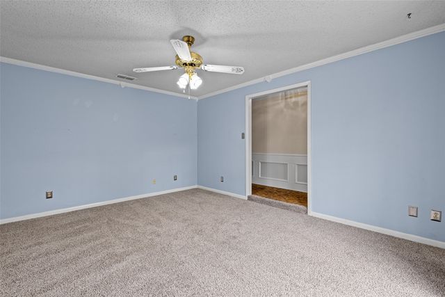 3215 Restview Street, Longview, TX 75605