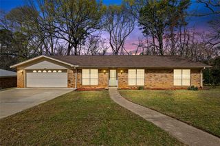 3215 Restview Street, Longview, TX 75605