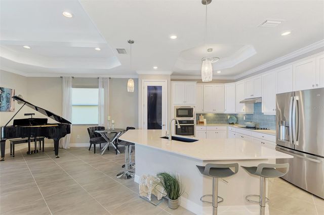 23423 WAVERLY CIRCLE, Venice, FL 34293