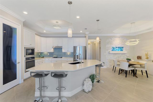 23423 WAVERLY CIRCLE, Venice, FL 34293