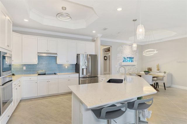 23423 WAVERLY CIRCLE, Venice, FL 34293