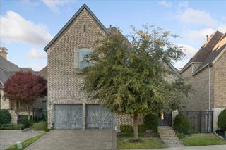 910 Ontzlake Drive, Lewisville, TX 75056