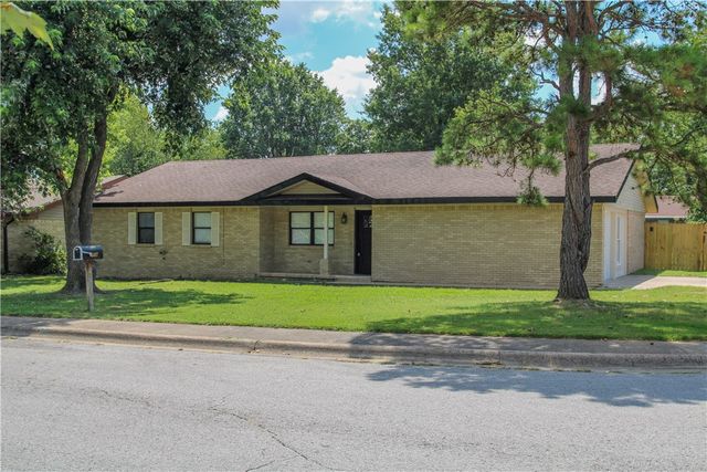3407 Cheryl Avenue, Springdale, AR 72762