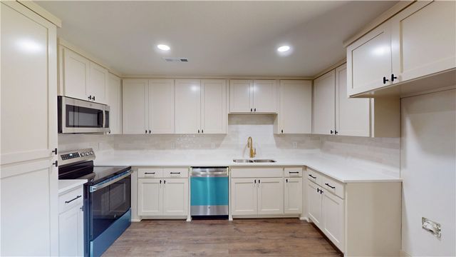 3407 Cheryl Avenue, Springdale, AR 72762