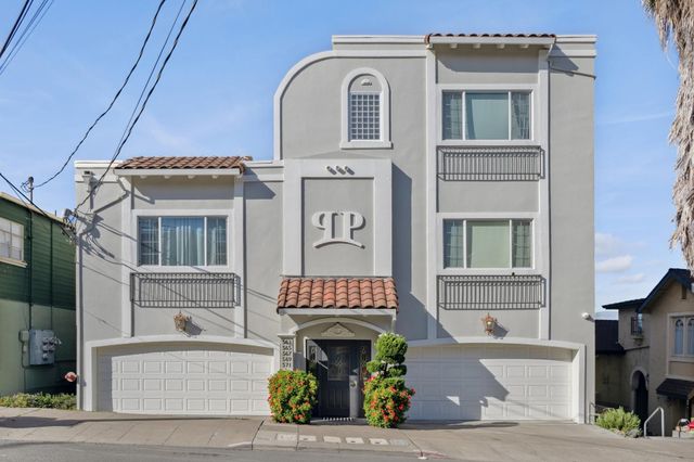 567 Merritt Ave, Oakland, CA 94610