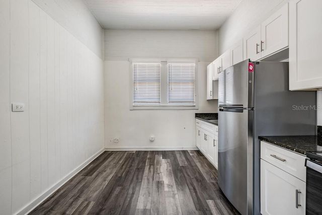 2319 W AILEEN STREET B, Tampa, FL 33607