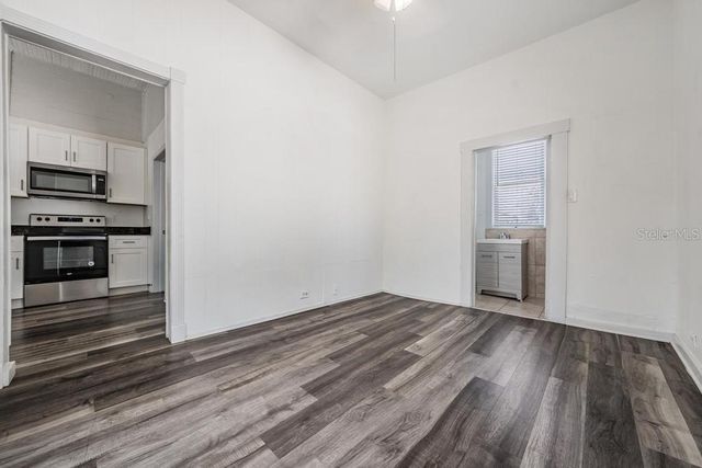 2319 W AILEEN STREET B, Tampa, FL 33607